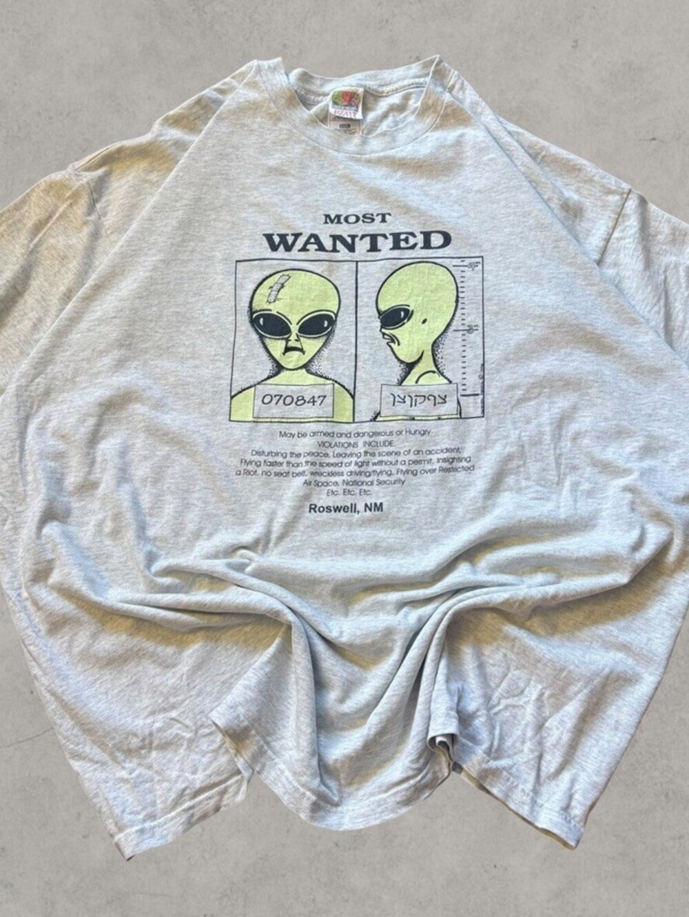 Vintage 90s Most Wanted Alien Cartoon Graphic Shirt Size Mens 2XL 3XL